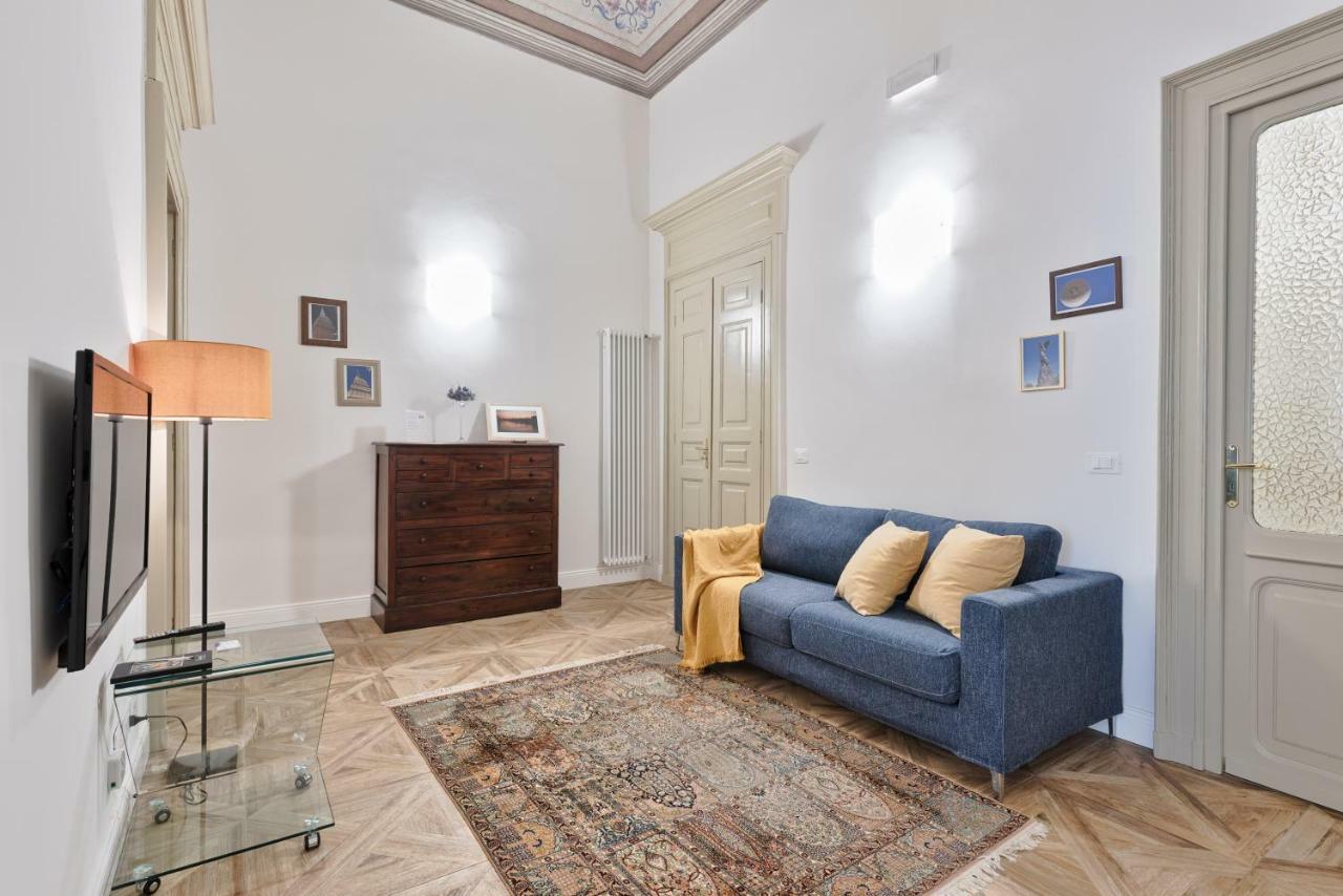 Apartments To Art Turin Bagian luar foto